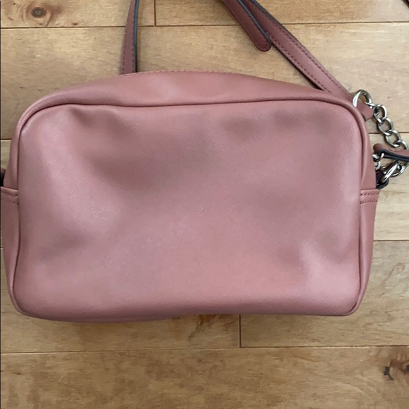 Nine West pink crossbody purse - Picture 2 of 4